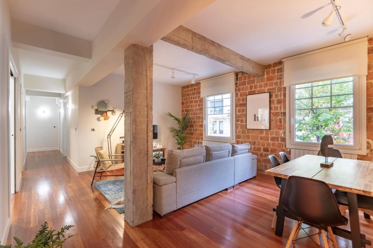 Gran Apartamento Con Estilo En El Centro De Bilbao Esterno foto