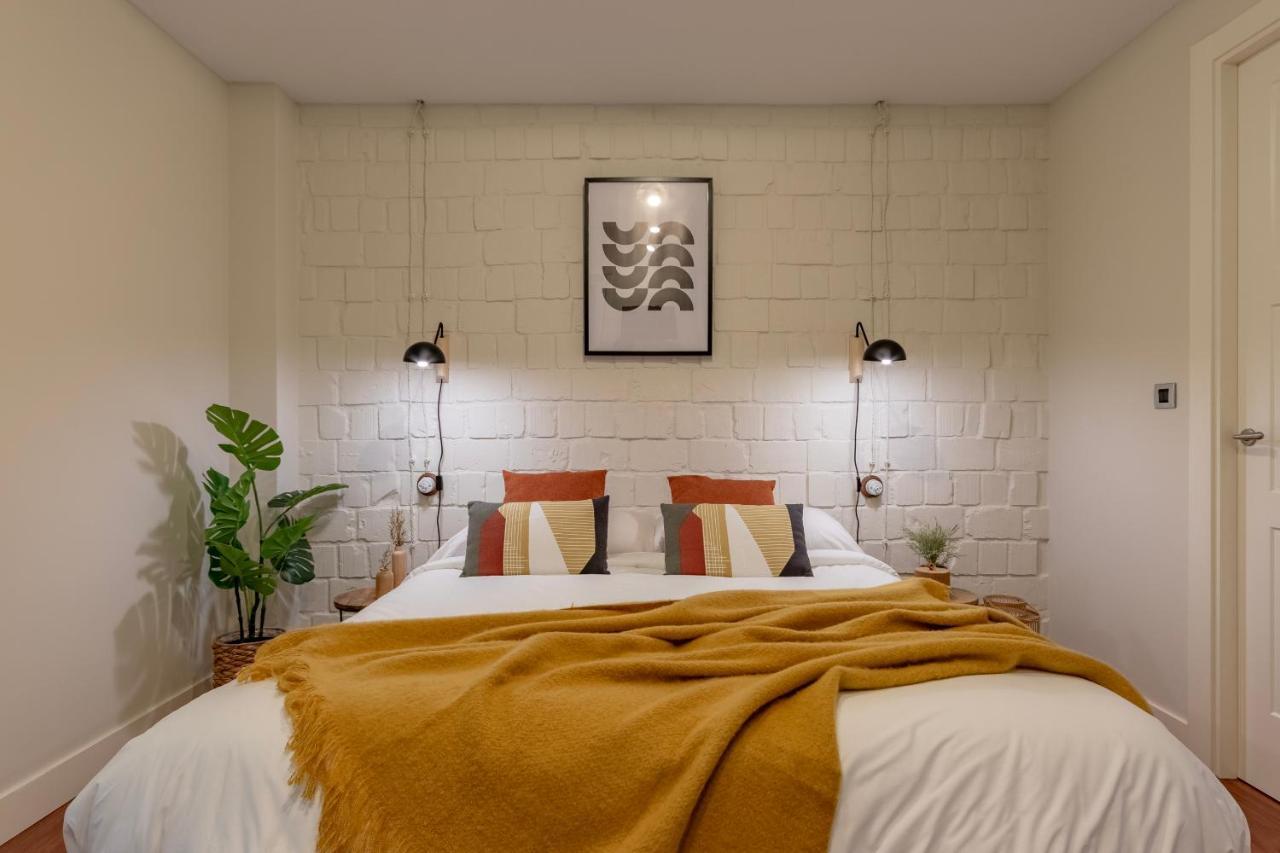 Gran Apartamento Con Estilo En El Centro De Bilbao Esterno foto