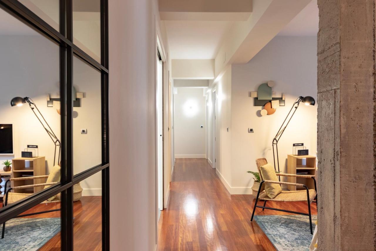 Gran Apartamento Con Estilo En El Centro De Bilbao Esterno foto
