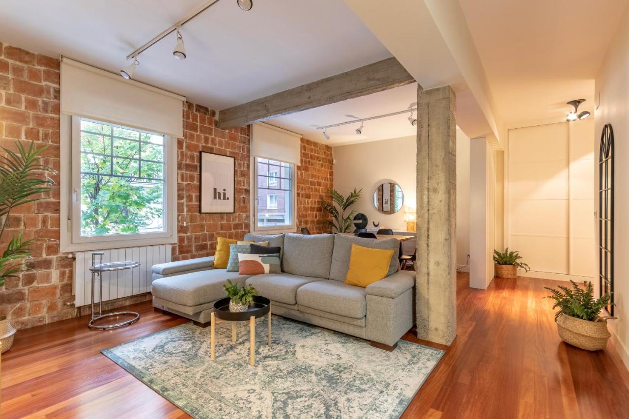 Gran Apartamento Con Estilo En El Centro De Bilbao Esterno foto