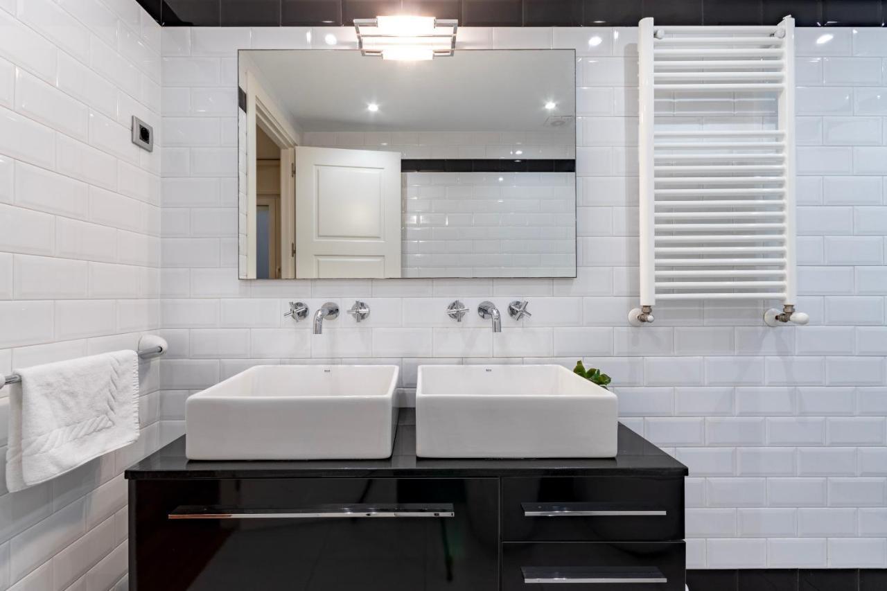 Gran Apartamento Con Estilo En El Centro De Bilbao Esterno foto